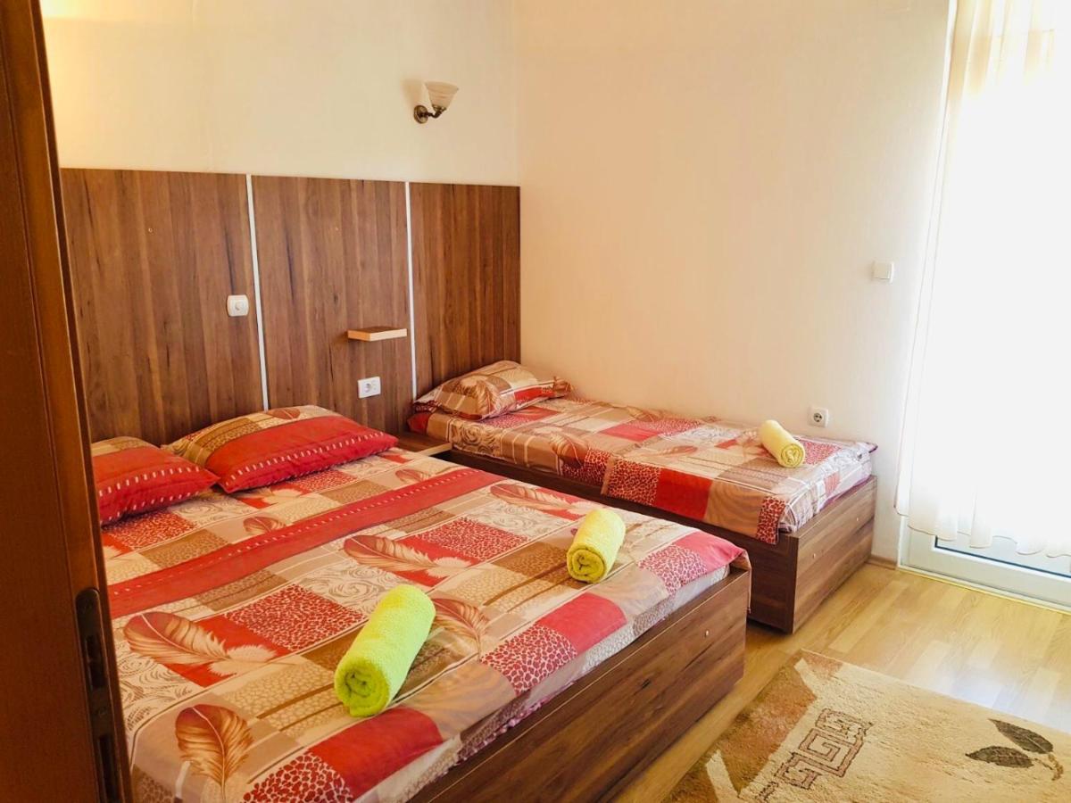 Apartments Flamingo Ulcinj Exterior photo