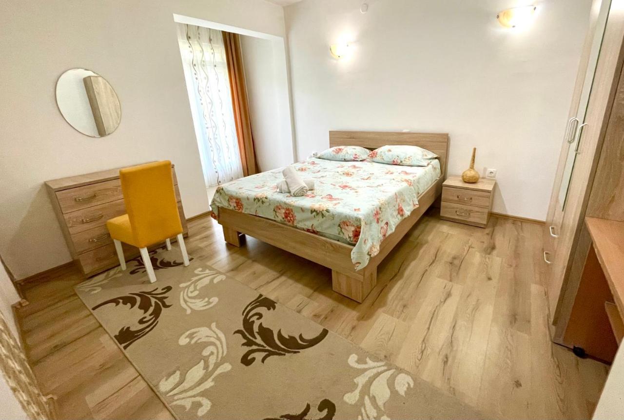 Apartments Flamingo Ulcinj Exterior photo